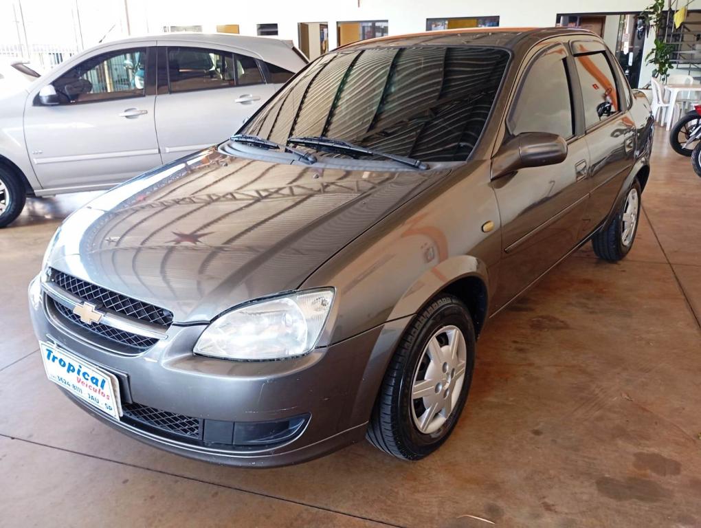 CHEVROLET Classic Sedan - Foto