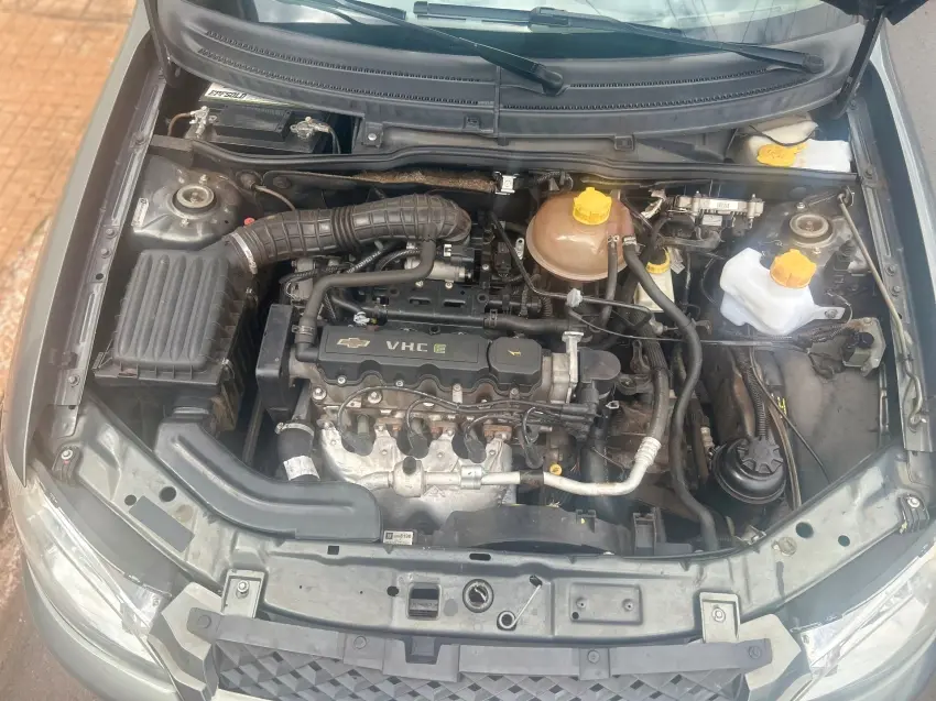 CHEVROLET Classic Sedan - Foto