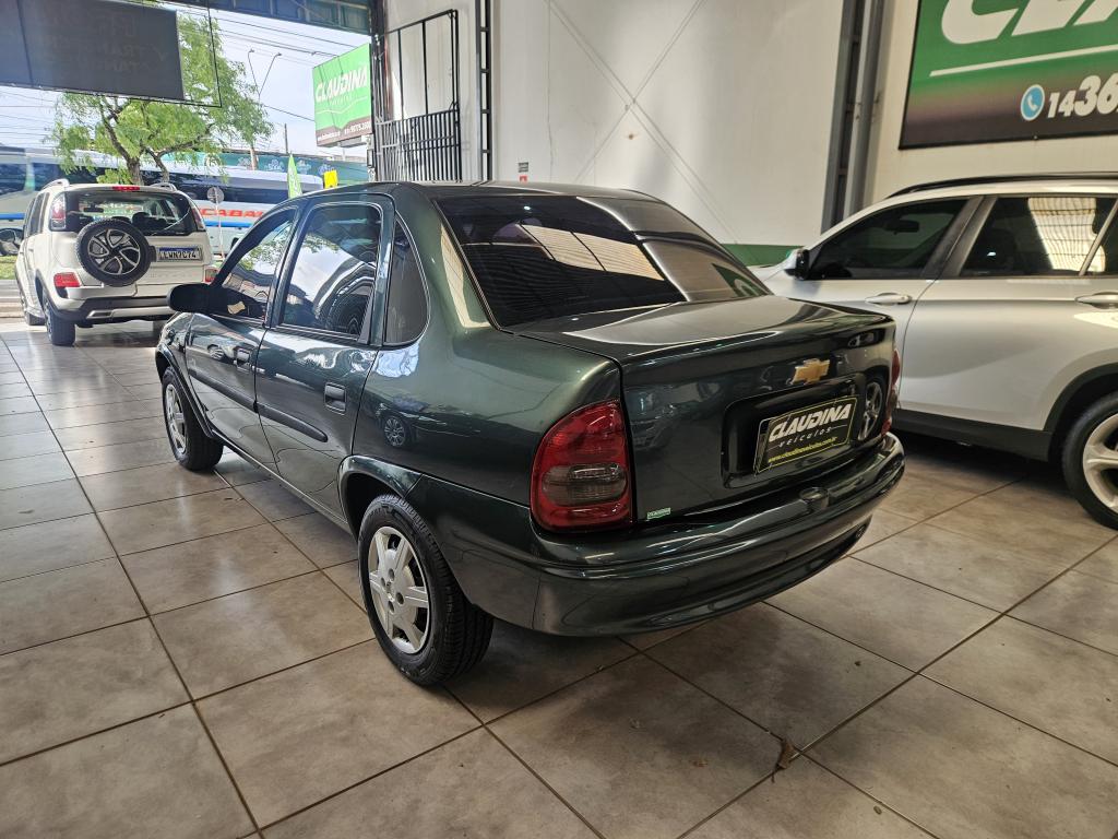 CHEVROLET Classic Sedan - Foto