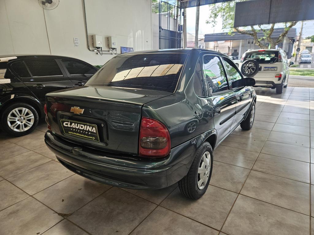 CHEVROLET Classic Sedan - Foto