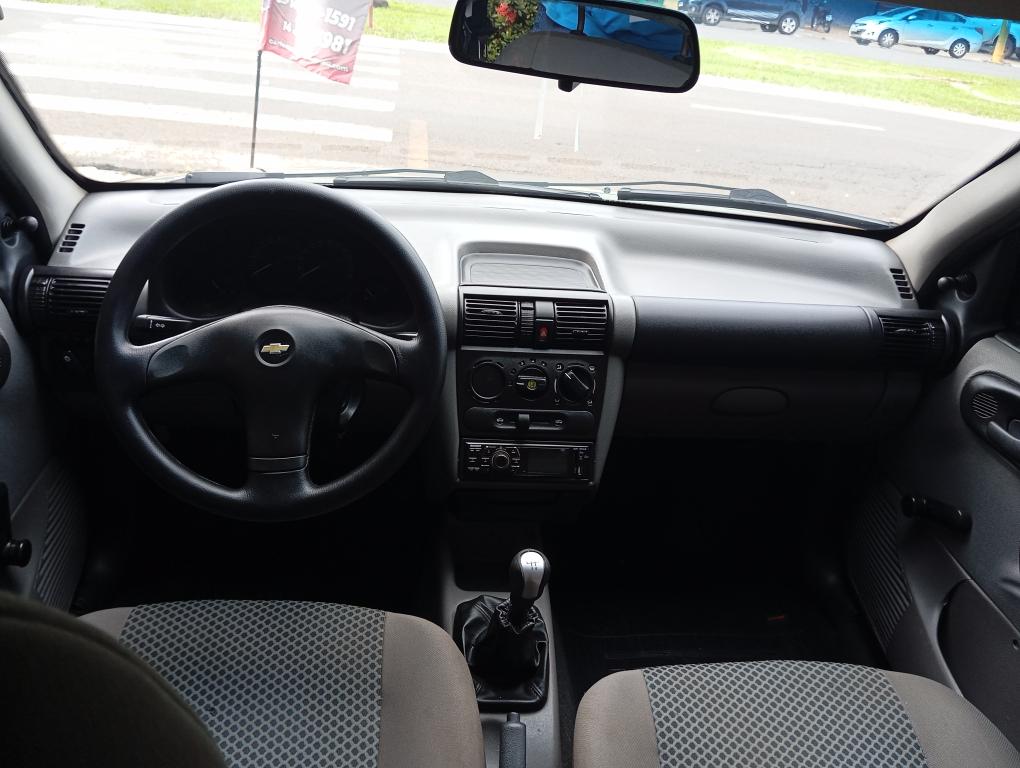 CHEVROLET Classic Sedan - Foto