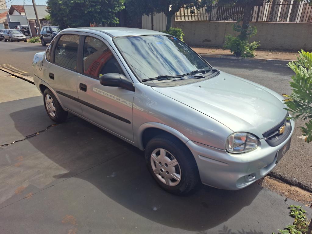 CHEVROLET Classic Sedan - Foto