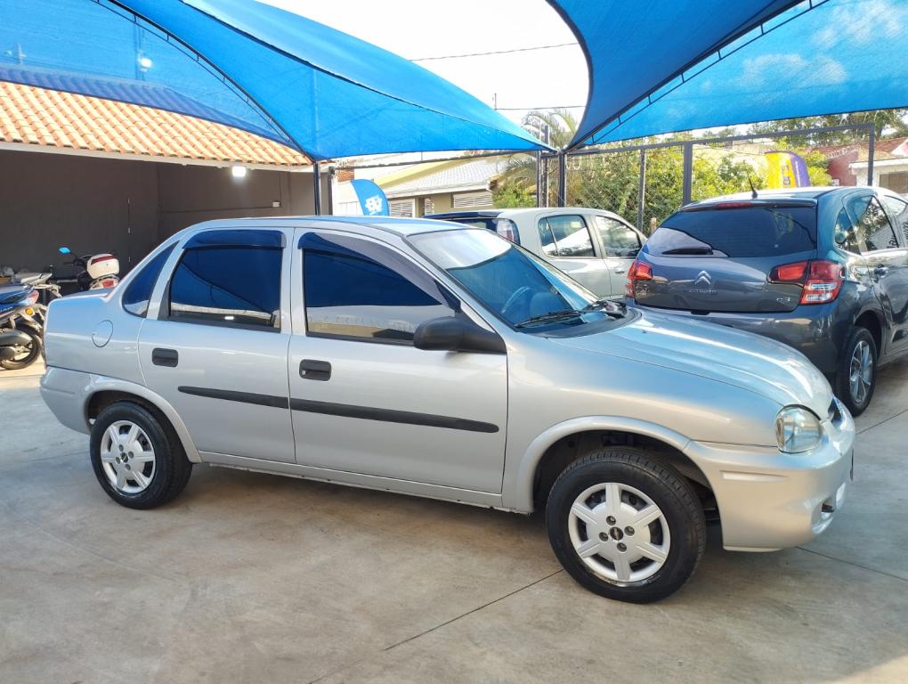 CHEVROLET Classic Sedan - Foto