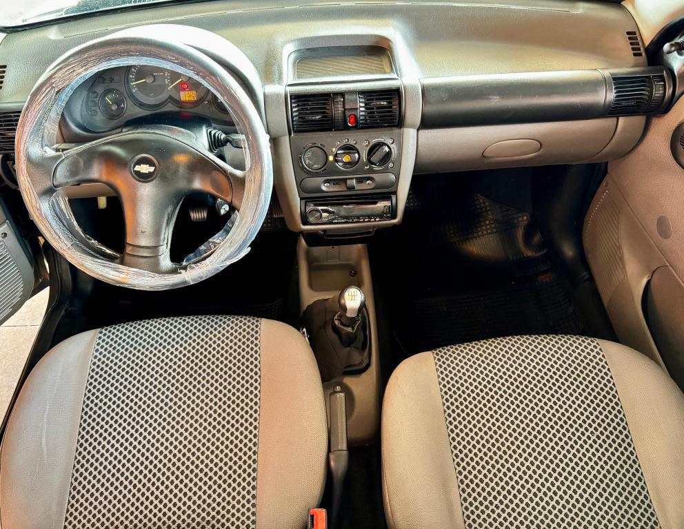 CHEVROLET Classic Sedan - Foto