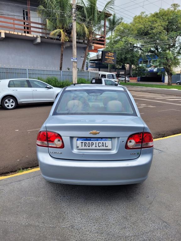 CHEVROLET Classic Sedan - Foto