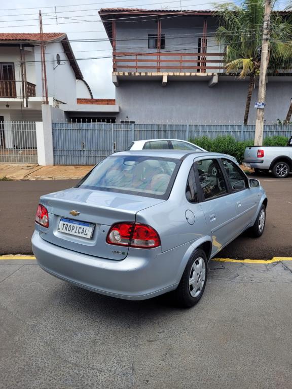 CHEVROLET Classic Sedan - Foto