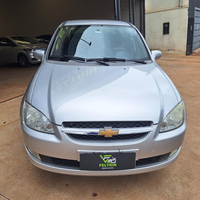 CHEVROLET Classic Sedan - Foto