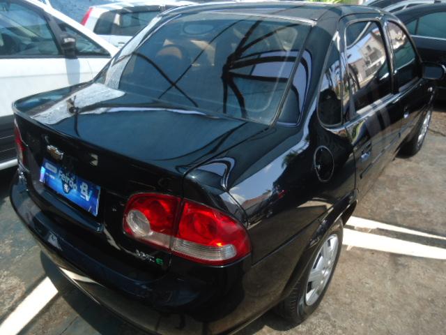 CHEVROLET Classic Sedan - Foto