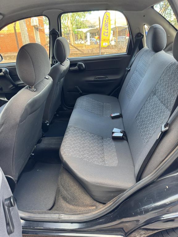 CHEVROLET Classic Sedan - Foto