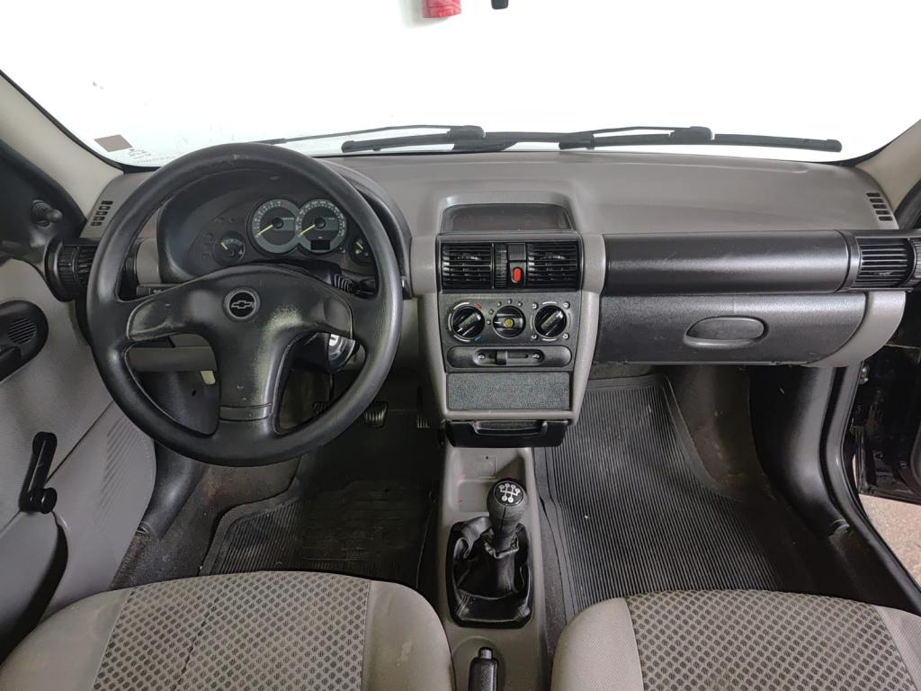 CHEVROLET Classic Sedan - Foto