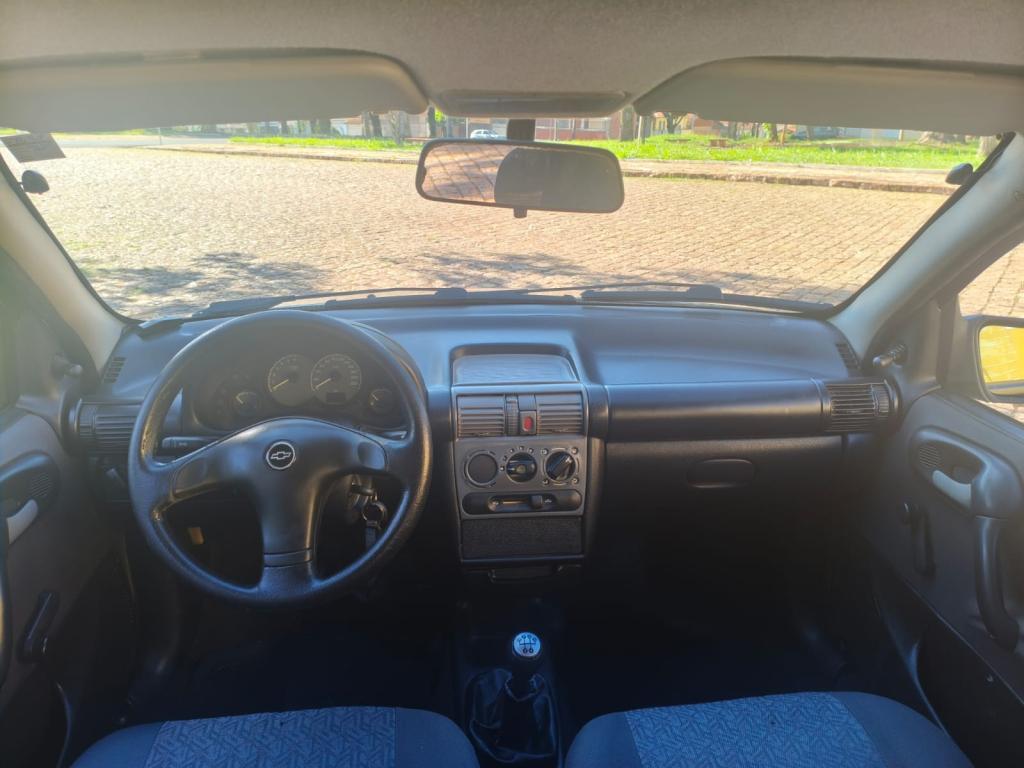 CHEVROLET Classic Sedan - Foto