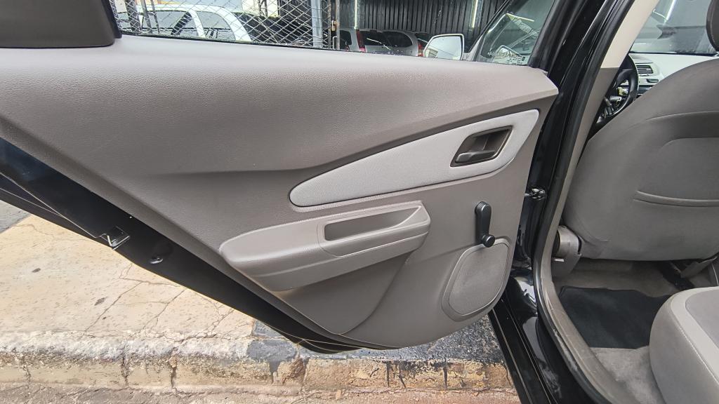 CHEVROLET Cobalt - Foto