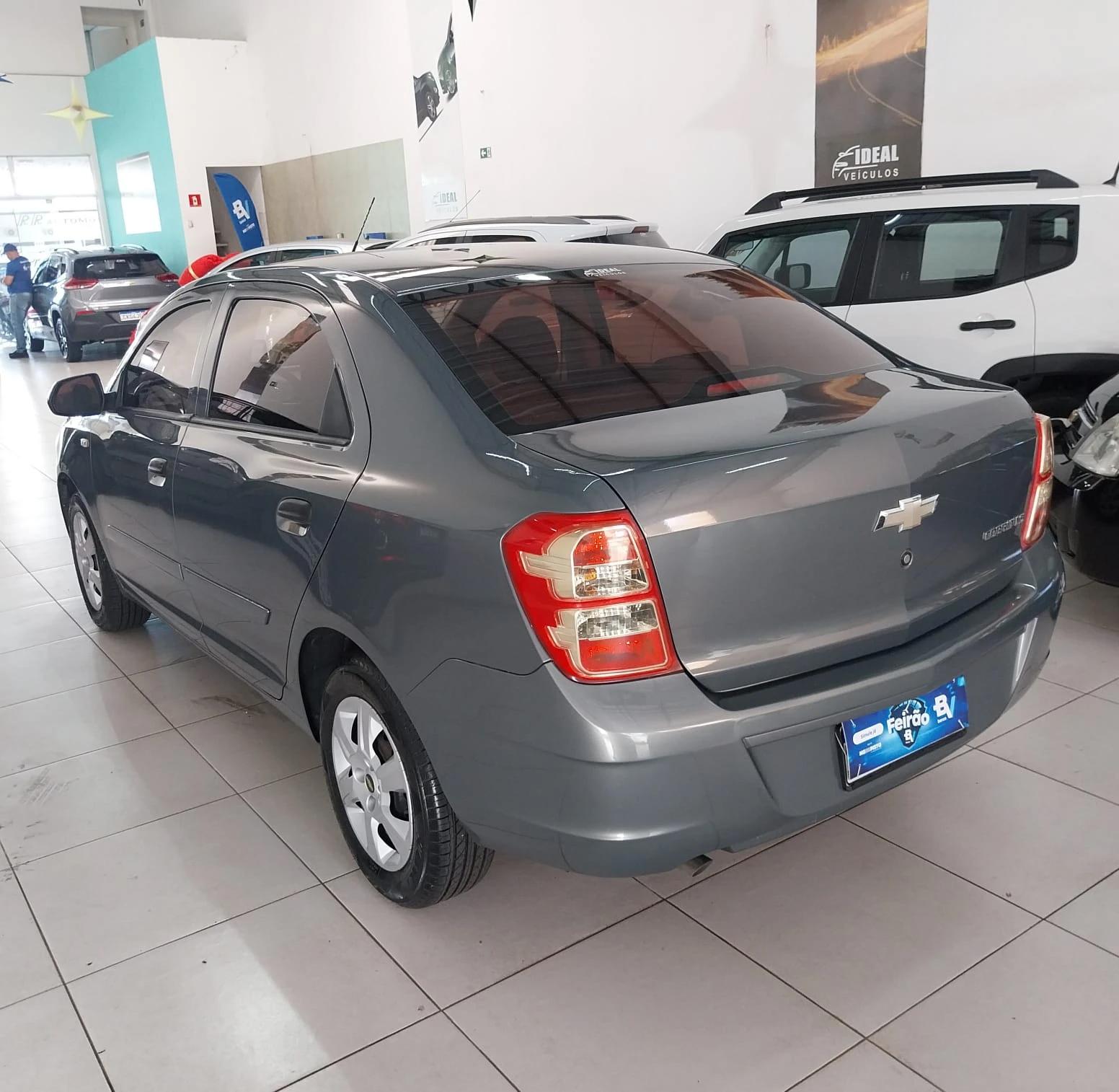 CHEVROLET Cobalt - Foto
