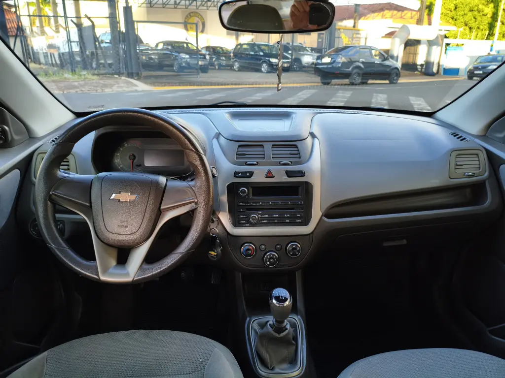 CHEVROLET Cobalt - Foto