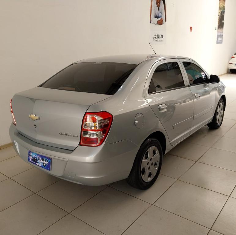 CHEVROLET Cobalt - Foto