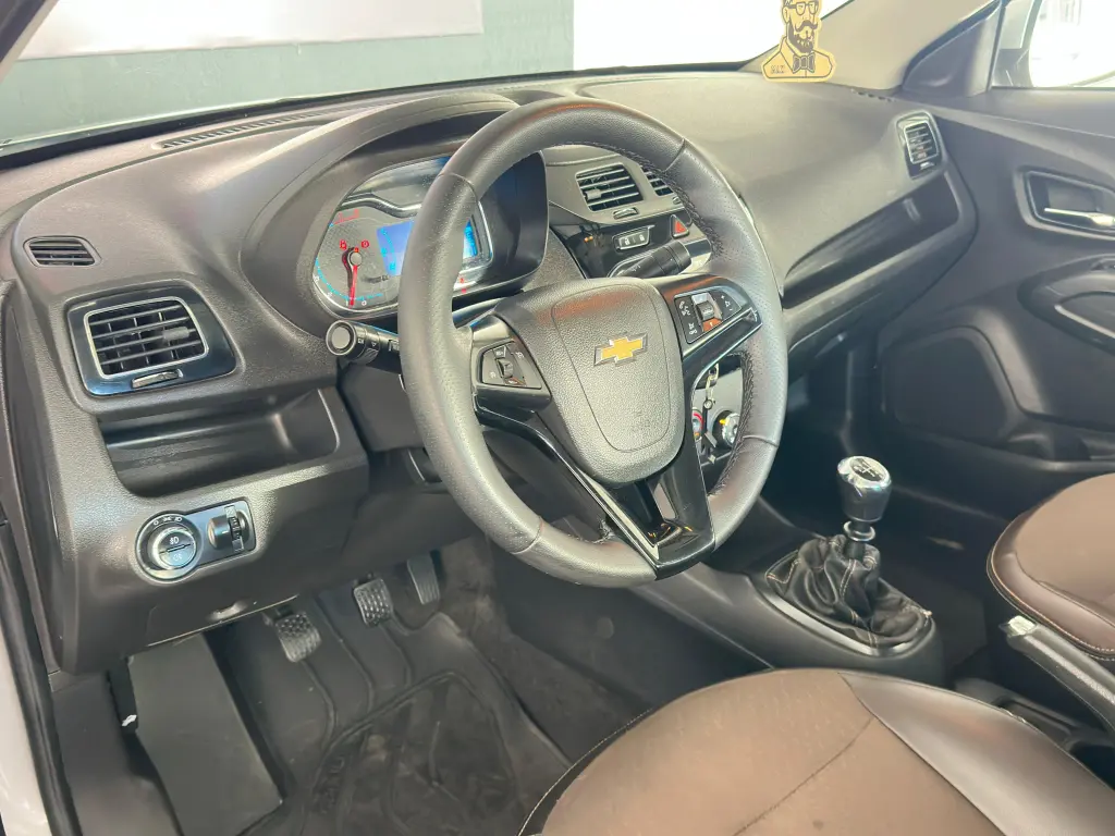 CHEVROLET Cobalt - Foto