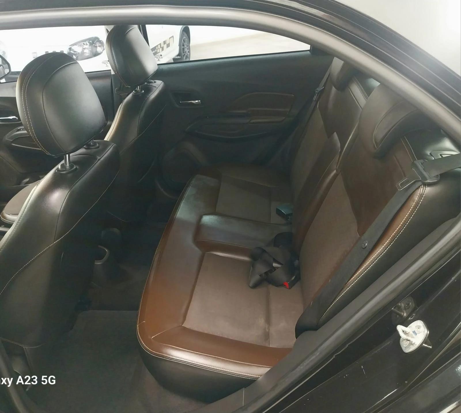 CHEVROLET Cobalt - Foto