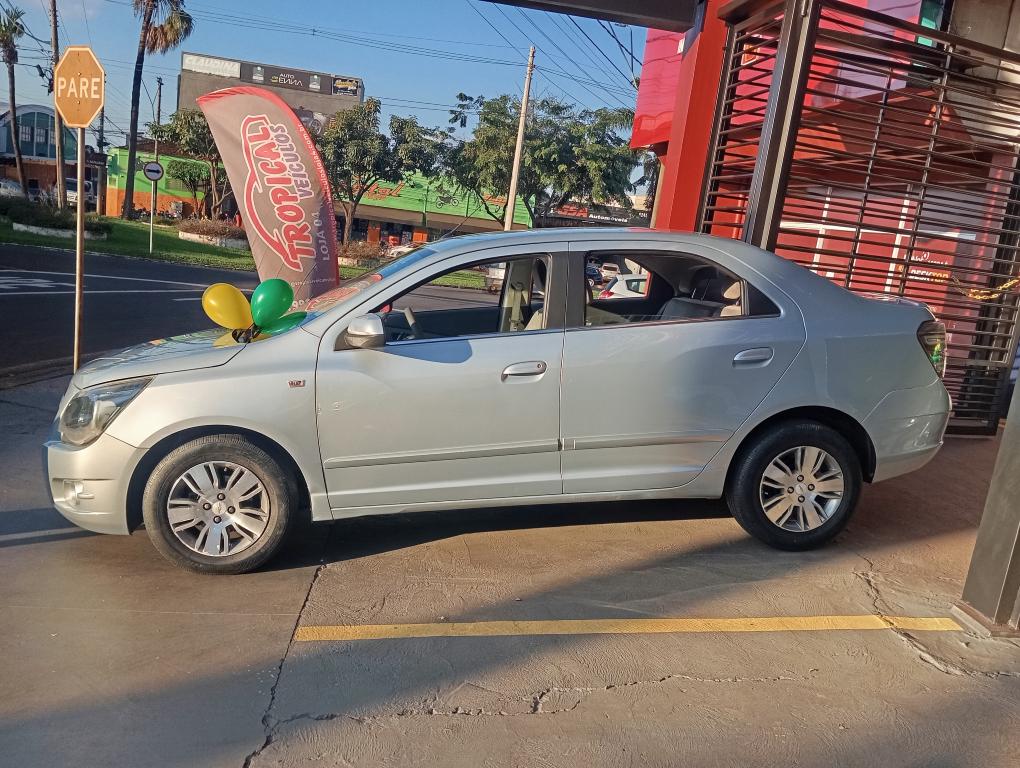 CHEVROLET Cobalt - Foto