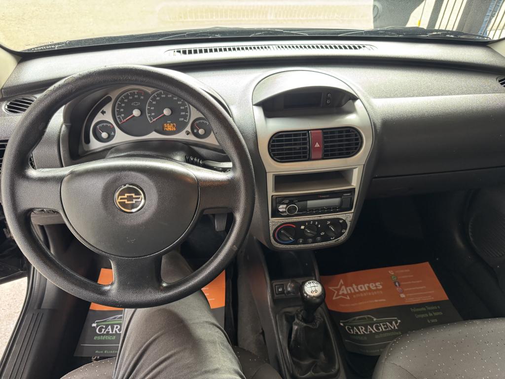 CHEVROLET Corsa Hatch - Foto