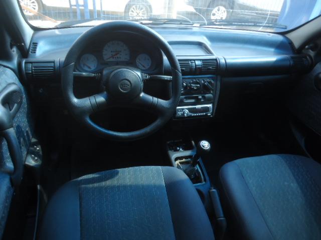 CHEVROLET Corsa Hatch - Foto