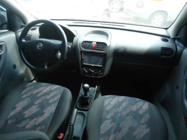 CHEVROLET Corsa Hatch - Foto