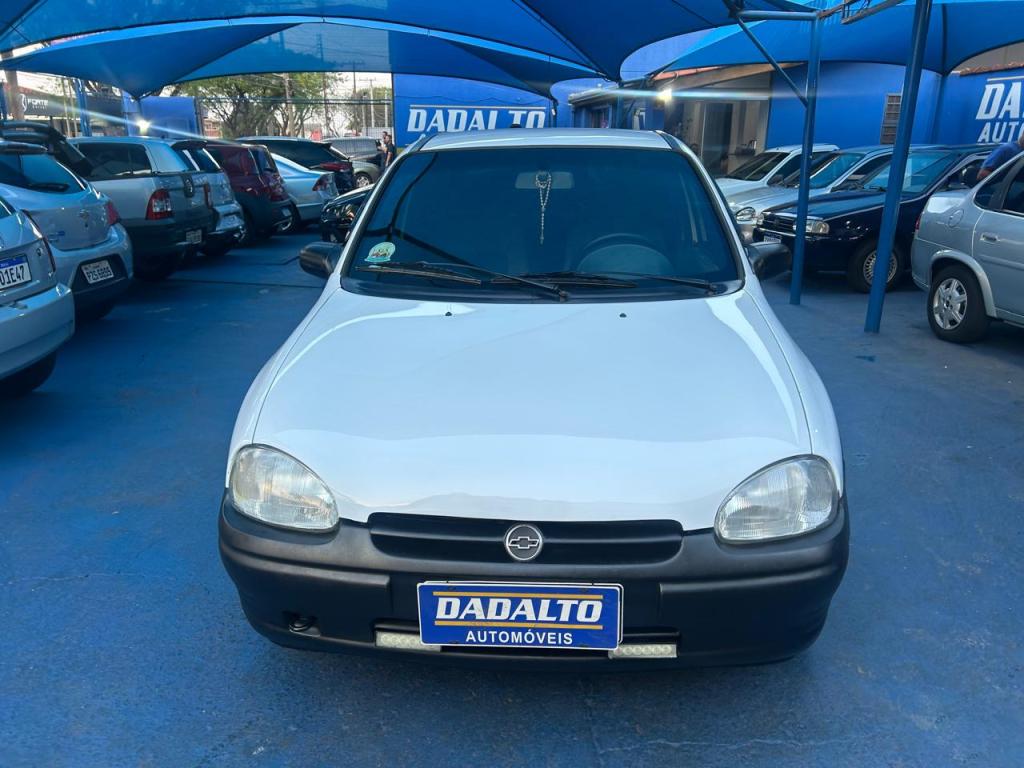 CHEVROLET Corsa Hatch - Foto