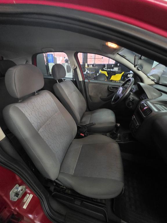 CHEVROLET Corsa Hatch - Foto