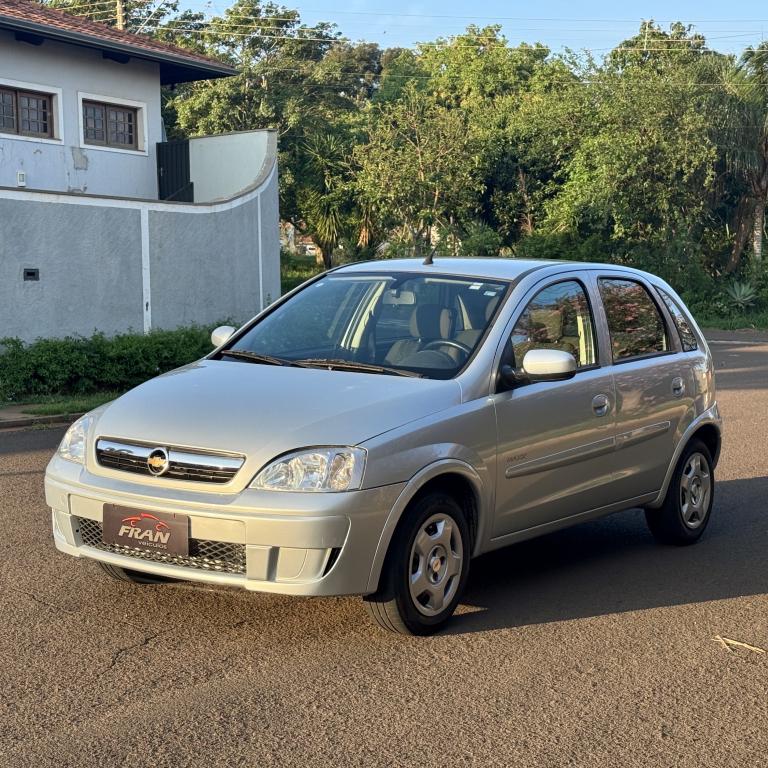 CHEVROLET Corsa Hatch - Foto