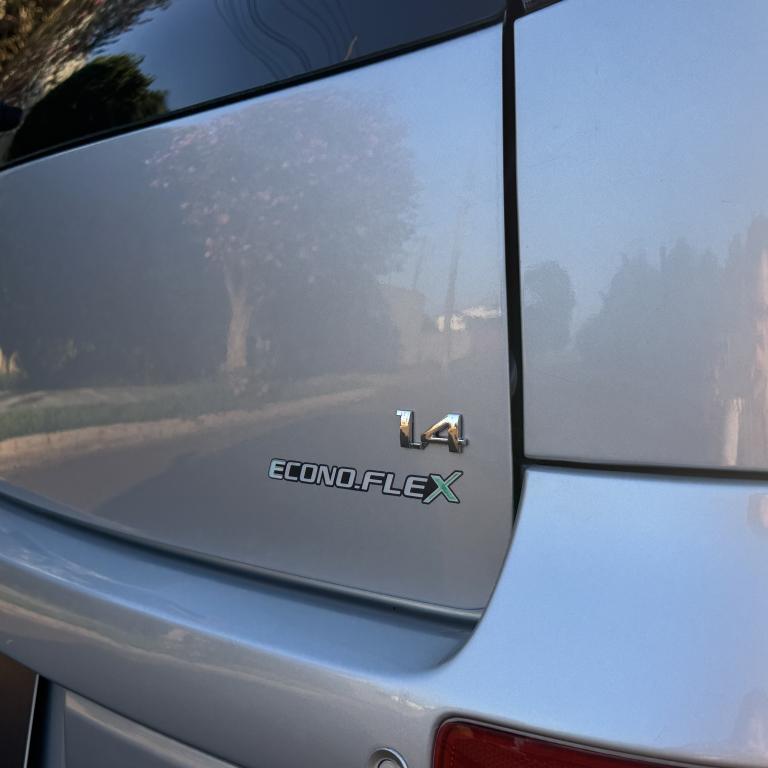 CHEVROLET Corsa Hatch - Foto