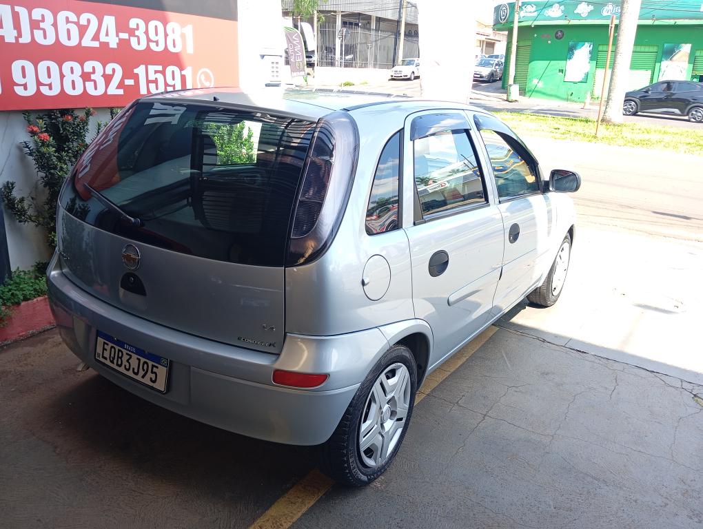 CHEVROLET Corsa Hatch - Foto