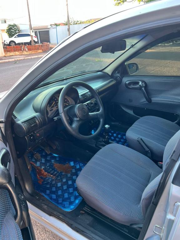 CHEVROLET Corsa Hatch - Foto