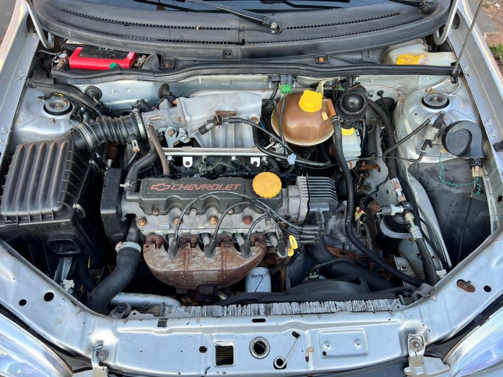 CHEVROLET Corsa Hatch - Foto