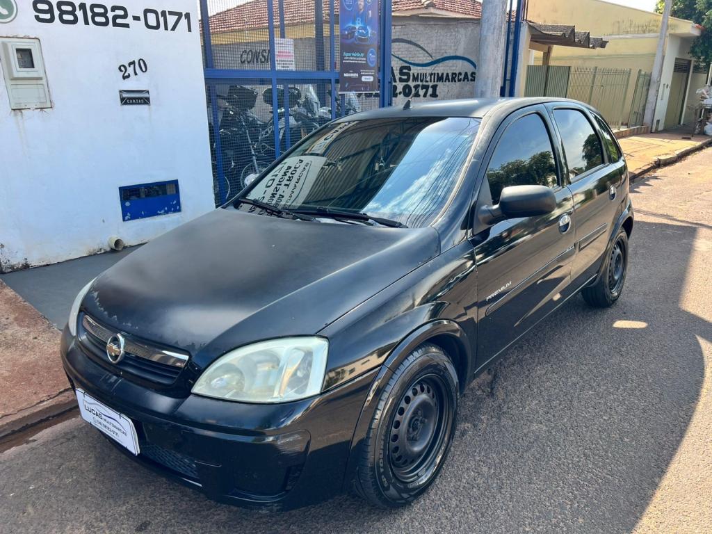CHEVROLET Corsa Hatch - Foto