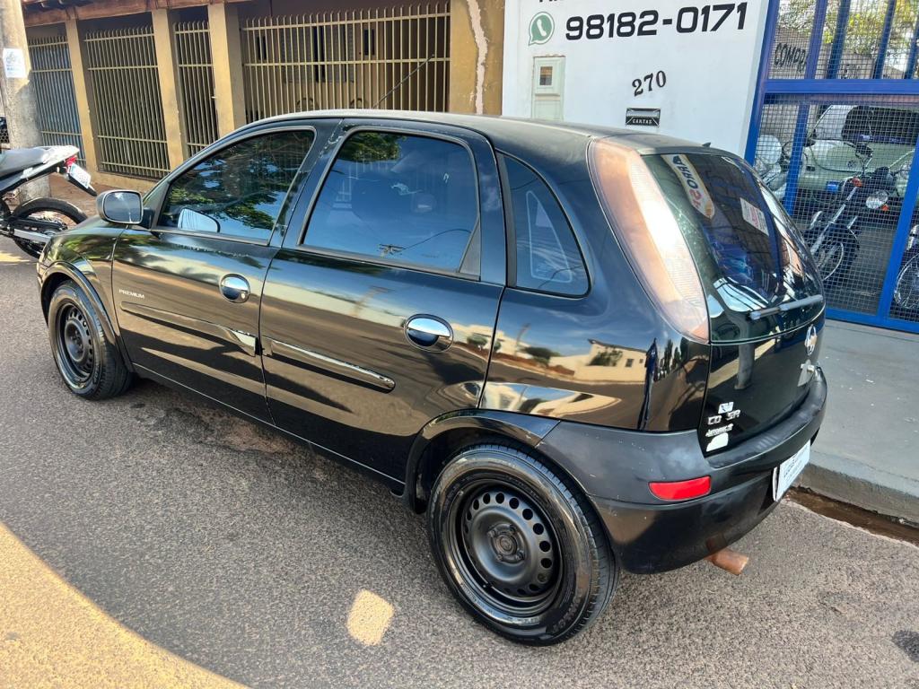 CHEVROLET Corsa Hatch - Foto