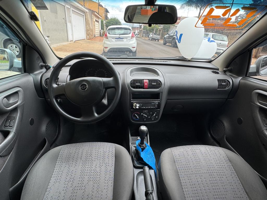 CHEVROLET Corsa Hatch - Foto