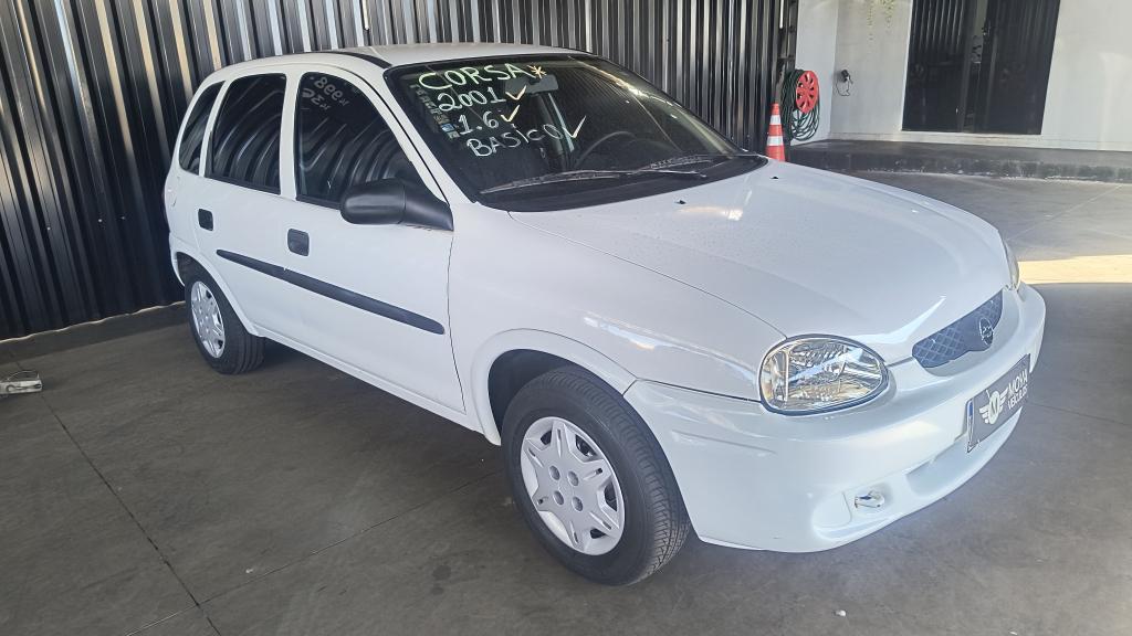 CHEVROLET Corsa Hatch - Foto