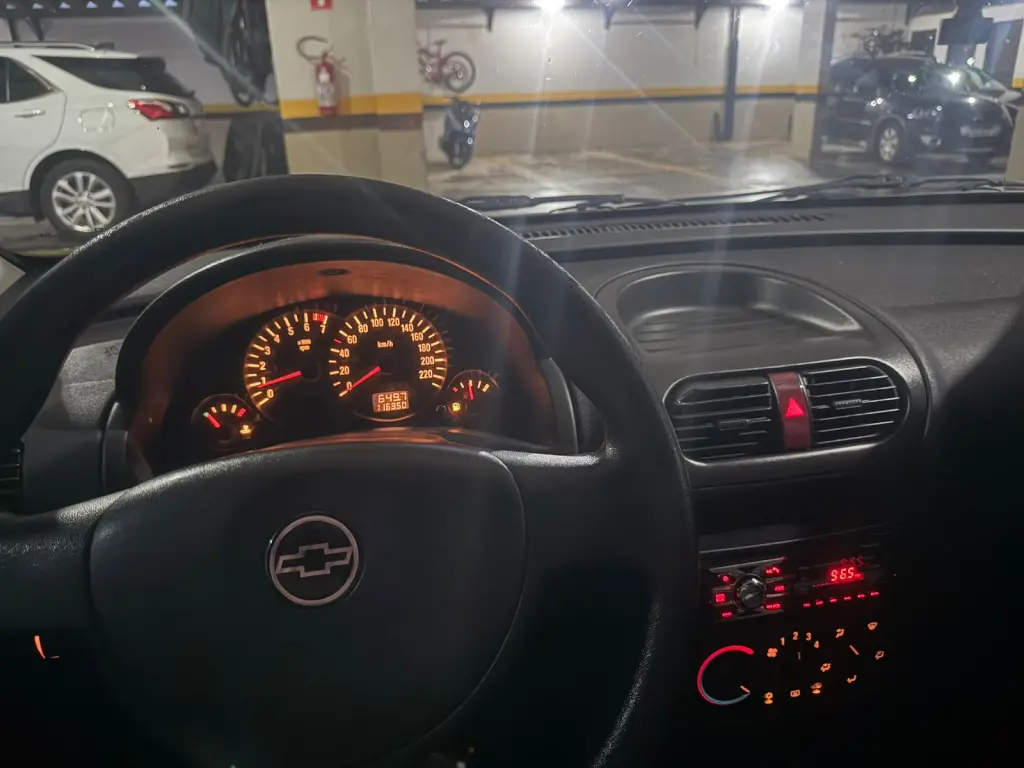 CHEVROLET Corsa Hatch - Foto