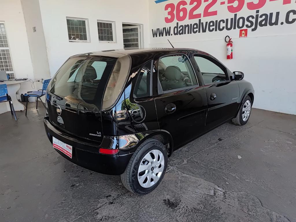 CHEVROLET Corsa Hatch - Foto