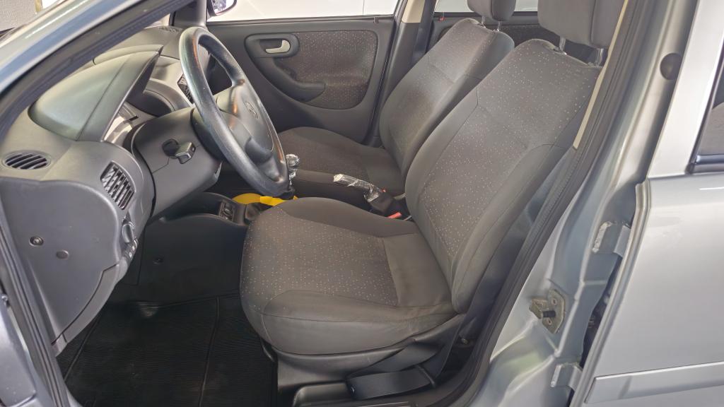 CHEVROLET Corsa Hatch - Foto