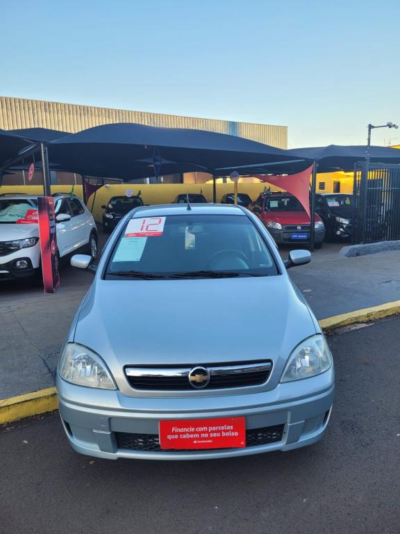 CHEVROLET Corsa Hatch - Foto