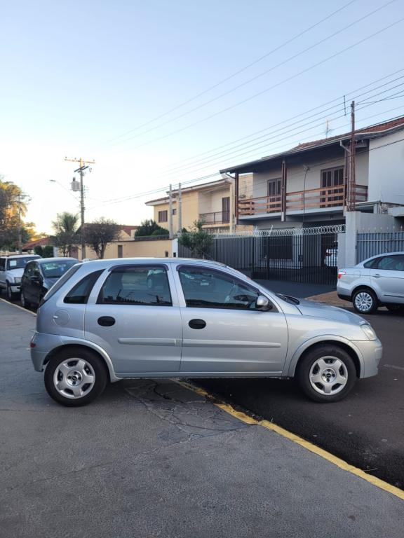 CHEVROLET Corsa Hatch - Foto