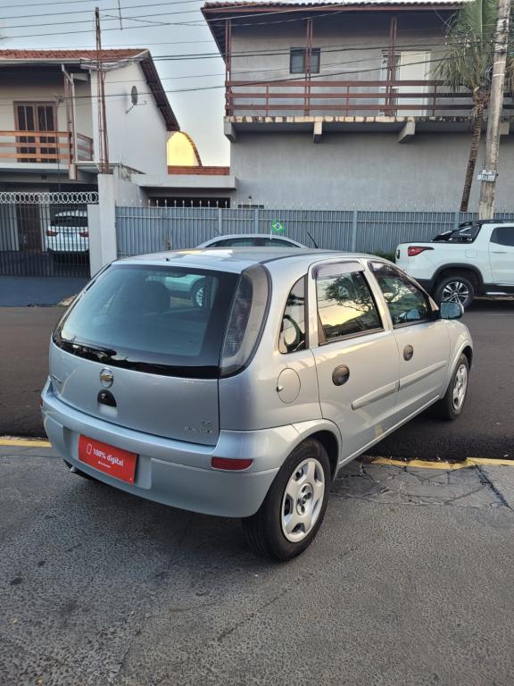 CHEVROLET Corsa Hatch - Foto