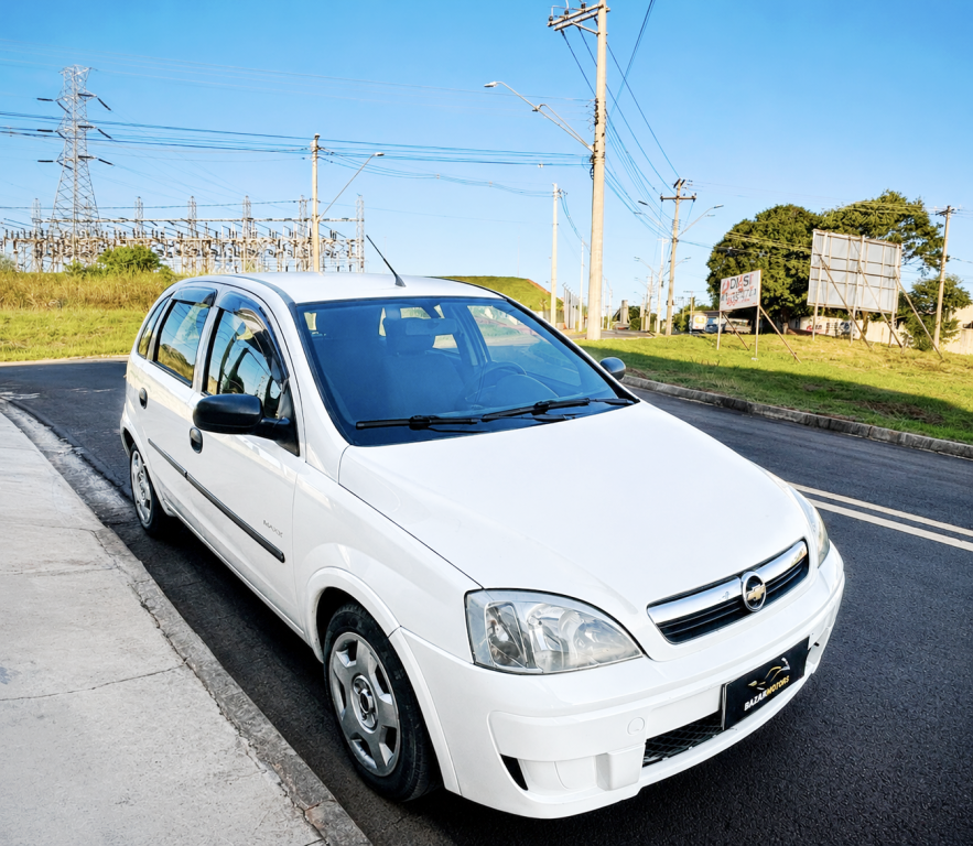 CHEVROLET Corsa Hatch - Foto