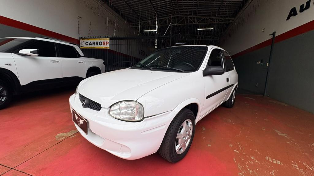 CHEVROLET Corsa Hatch - Foto