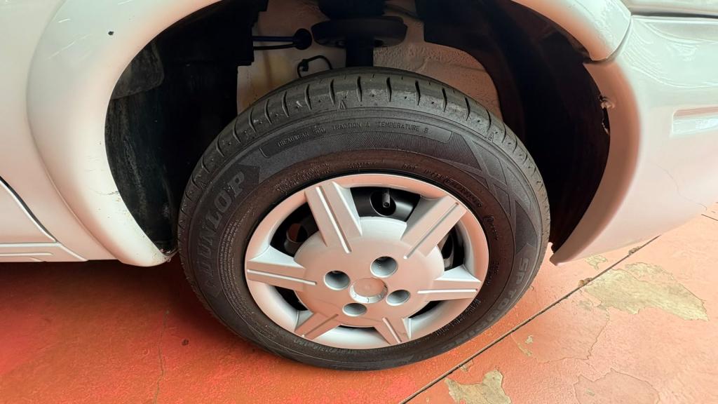 CHEVROLET Corsa Hatch - Foto
