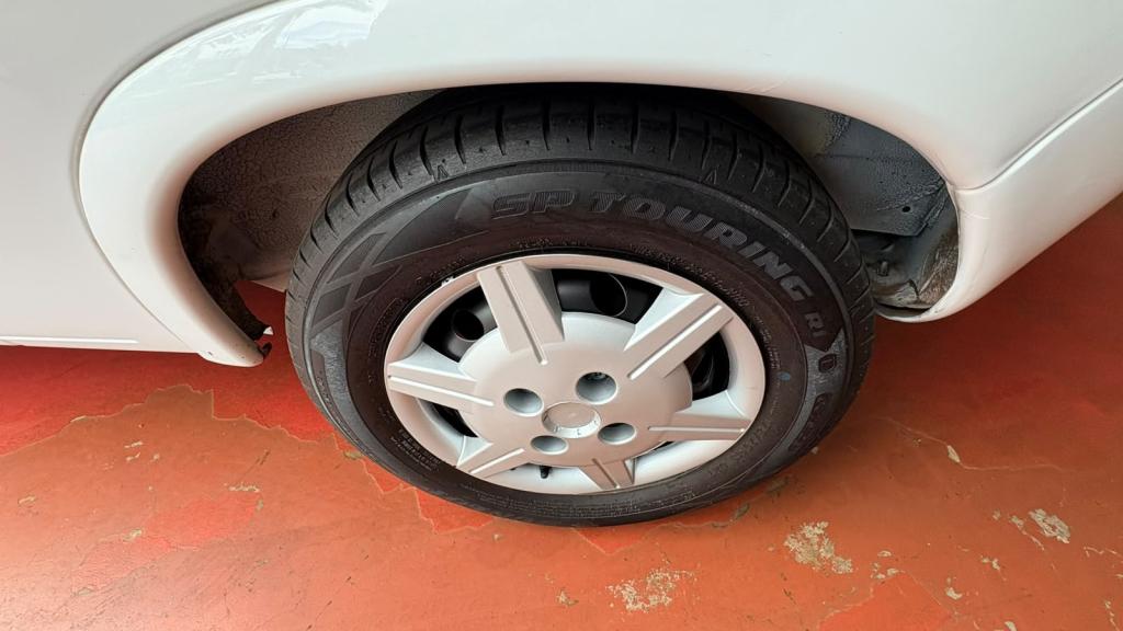 CHEVROLET Corsa Hatch - Foto