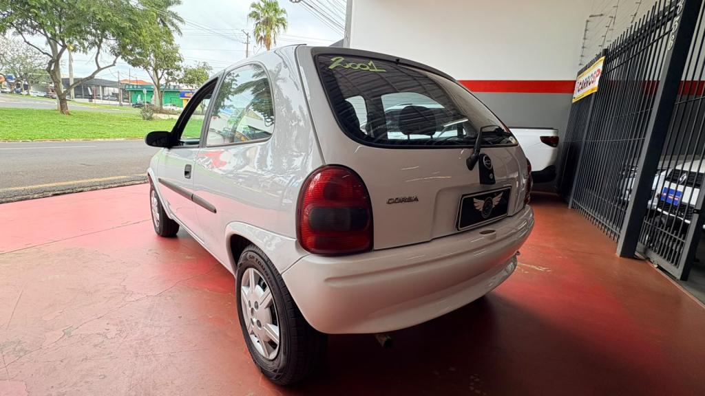 CHEVROLET Corsa Hatch - Foto