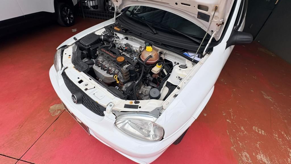 CHEVROLET Corsa Hatch - Foto