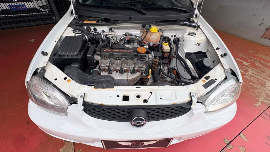 CHEVROLET Corsa Hatch - Foto