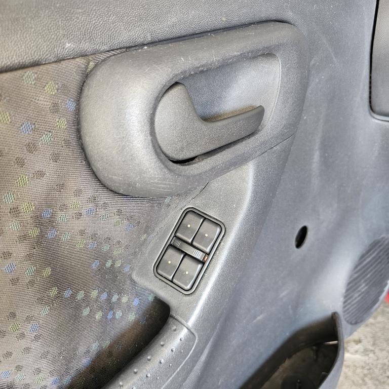 CHEVROLET Corsa Hatch - Foto
